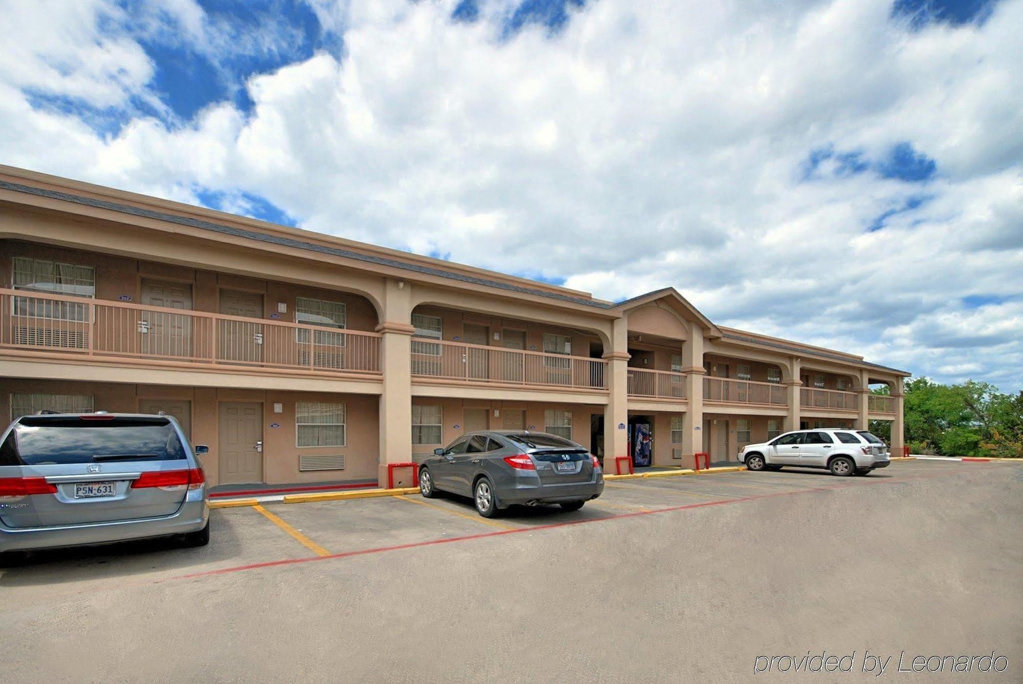 Americas Best Value Inn Killeen Ft Hood Esterno foto